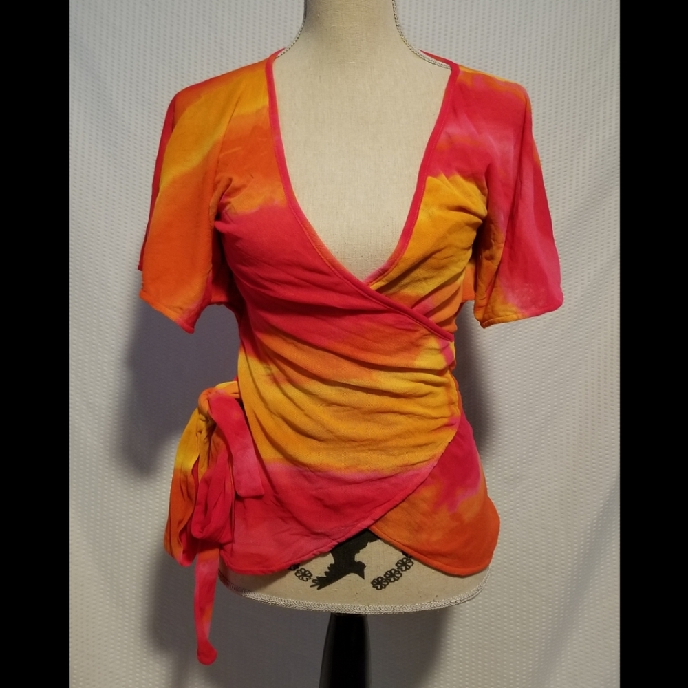Express sunset Wrap Top